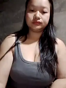 Snapshot of girl-babi chatting on December 14, 2025, 2:39 am girl-babi online show from December 14, 2025, 2:39 am