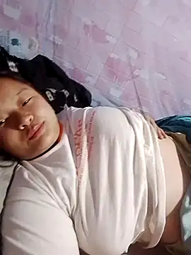 girl-babi online show from July 2, 2026, 3:23 am