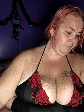 Snapshot of Courdles chatting on October 20, 2025, 7:20 am Courdles online show from October 20, 2025, 7:20 am