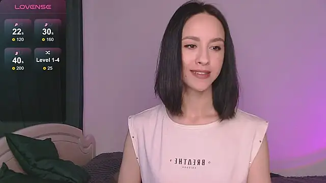 MiaSweetasHoney online show from September 30, 2025, 7:46 am