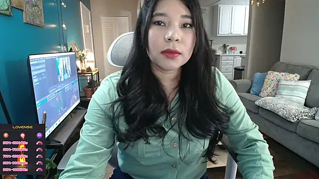 SHEILYN  online show from March 17, 2026, 2:27 am