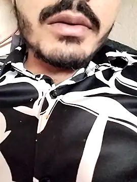 Snapshot of Hotyy_subhu chatting on October 12, 2025, 3:00 pm Hotyy subhu online show from October 12, 2025, 3:00 pm