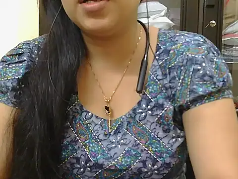 fairy queen07 online show from November 24, 2025, 5:01 pm