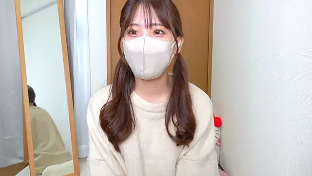 Snapshot of riri__nyan_o0 chatting on November 11, 2025, 6:02 am riri nyan o0 online show from November 11, 2025, 6:02 am