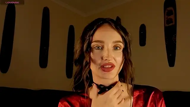 xSweetMissx online show from September 9, 2025, 9:47 pm