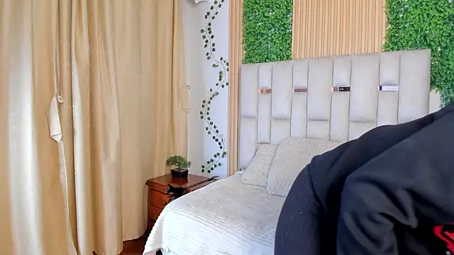 Jade Nmm online show from February 24, 2026, 12:36 pm