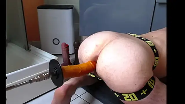 Just2Try online show from April 13, 2026, 6:02 pm