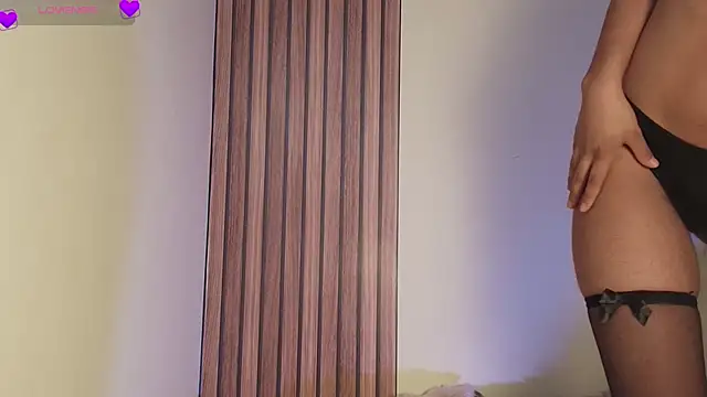 Snapshot of Hairyparadise chatting on October 9, 2025, 12:03 pm Hairyparadise online show from October 9, 2025, 12:03 pm