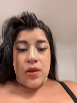 Snapshot of Tokio_Sakura chatting on November 22, 2025, 5:39 am Tokio Sakura online show from November 22, 2025, 5:39 am