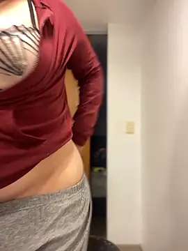 Snapshot of Tokio_Sakura chatting on November 26, 2025, 9:16 pm Tokio Sakura online show from November 26, 2025, 9:16 pm