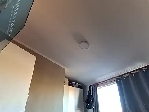 Denisutra777 online show from April 6, 2026, 6:53 pm