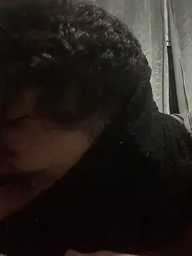 3Omar45 online show from November 10, 2025, 8:52 pm