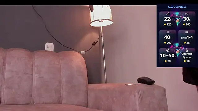 StephanMyers online show from October 9, 2025, 1:20 pm