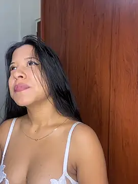 Kendra C online show from July 9, 2026, 12:37 am