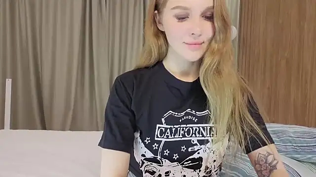 Brigitte Bardot online show from October 30, 2025, 5:31 am