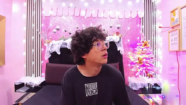 Desire Ecstasy online show from December 19, 2025, 5:42 pm