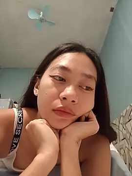 Sugar Gen online show from October 13, 2025, 5:07 am