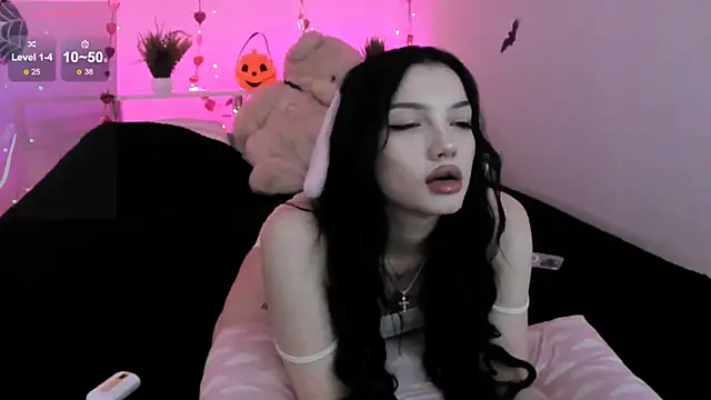 Snapshot of AkiraAsai chatting on October 19, 2025, 8:42 pm AkiraAsai online show from October 19, 2025, 8:42 pm