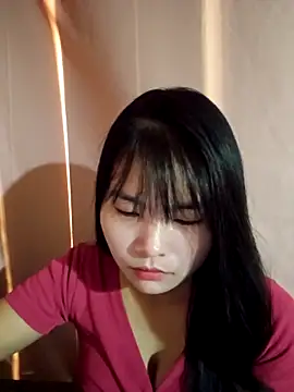 Nice-love online show from September 17, 2025, 4:36 am