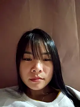 Nice-love online show from November 24, 2025, 4:29 pm