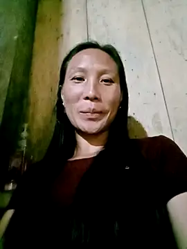 Lisa pusy online show from October 4, 2025, 9:40 am