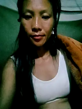 Lisa pusy online show from October 17, 2025, 9:06 pm