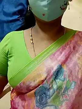 sushma26 online show from August 3, 2026, 2:11 pm