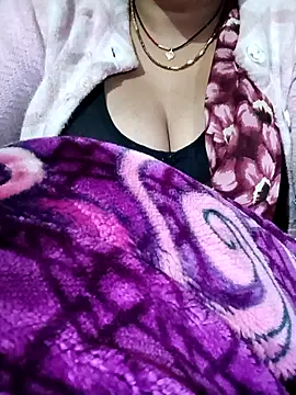 CUTGIRL76 online show from January 15, 2026, 1:54 am