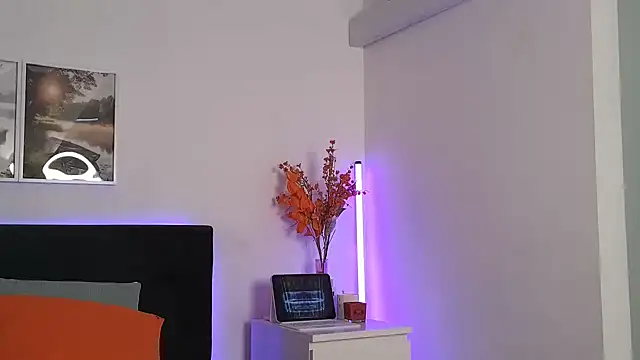 Snapshot of Sammy_Peekss chatting on November 4, 2025, 8:24 am Sammy Peekss online show from November 4, 2025, 8:24 am