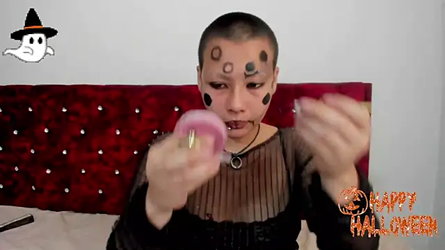 Cherry vald online show from October 7, 2025, 1:41 pm