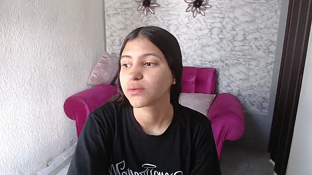 Evagirl69 online show from April 10, 2026, 12:10 pm