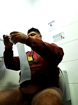 Snapshot of branquinho3 chatting on March 3, 2026, 5:19 pm branquinho3 online show from March 3, 2026, 5:19 pm