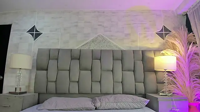 Snapshot of PauliinaBelle_ chatting on July 26, 2026, 1:18 pm PauliinaBelle online show from July 26, 2026, 1:18 pm