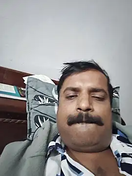 vardh033 online show from November 10, 2025, 9:41 am