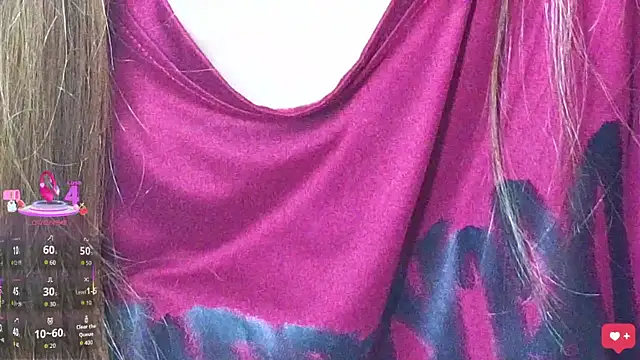 Snapshot of AlisaWyn chatting on October 28, 2025, 2:37 am AlisaWyn online show from October 28, 2025, 2:37 am