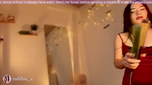 Melifluaa online show from October 24, 2025, 6:48 pm