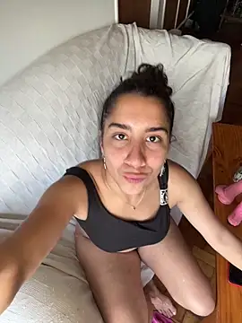 Souphicherry online show from January 13, 2026, 10:04 pm