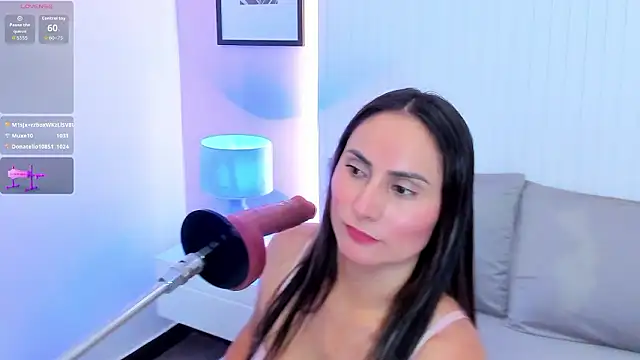 lauren stone  online show from February 13, 2026, 6:48 pm