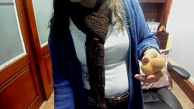 SexyRachel  online show from November 7, 2025, 12:05 pm