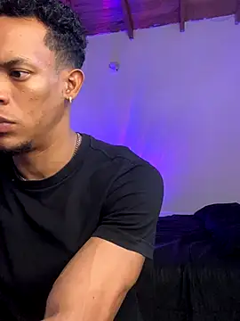 RickKrong  online show from September 9, 2025, 10:09 pm