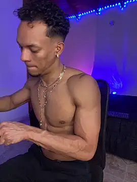 RickKrong  online show from September 21, 2025, 9:49 pm