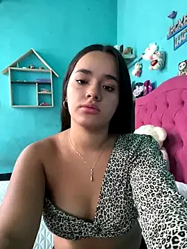 Luciaparker03 online show from October 1, 2025, 2:34 pm