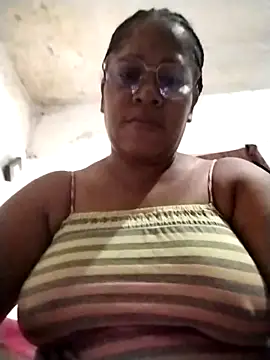 Big ass submissive online show from September 24, 2025, 6:00 pm