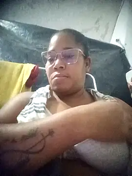 Snapshot of Big_ass_submissive chatting on March 19, 2026, 4:05 am Big ass submissive online show from March 19, 2026, 4:05 am