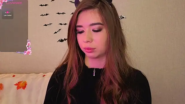 Snapshot of evapuffy chatting on October 28, 2025, 11:36 am evapuffy online show from October 28, 2025, 11:36 am