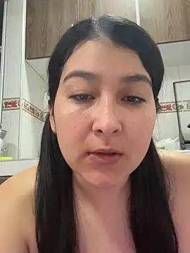 evelyn 1702 online show from October 29, 2025, 9:27 pm