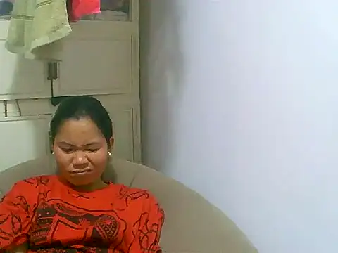 Sweeetgurll online show from July 24, 2026, 10:35 am