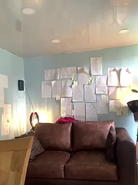 Canneela online show from November 5, 2025, 4:07 pm