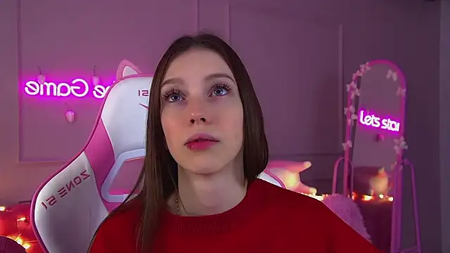 VeronicaVances online show from December 4, 2025, 6:16 pm