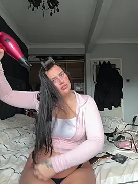 Victoriasteel online show from October 26, 2025, 10:21 am